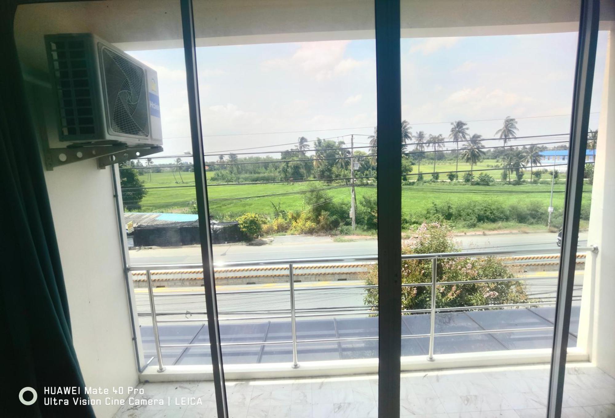 فندق 115 Townhouse Ban Khlong Krang المظهر الخارجي الصورة