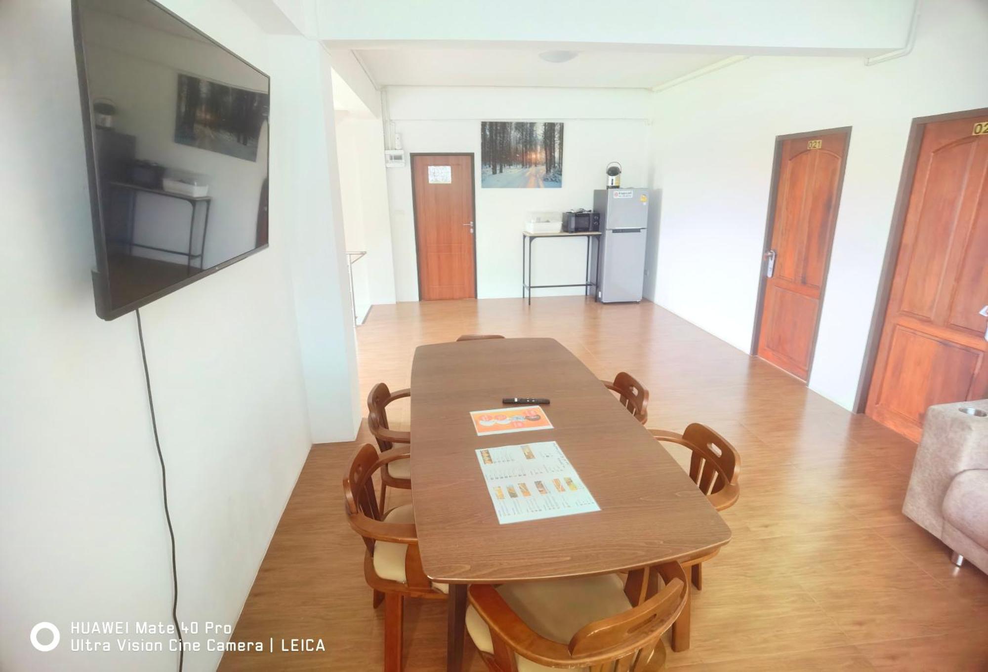 فندق 115 Townhouse Ban Khlong Krang المظهر الخارجي الصورة