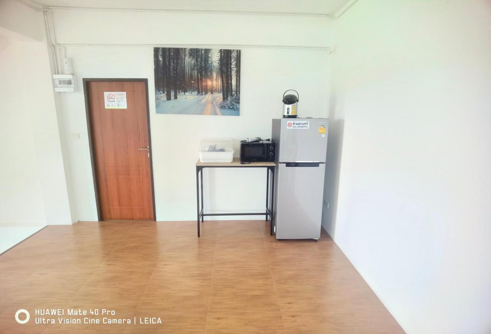 فندق 115 Townhouse Ban Khlong Krang المظهر الخارجي الصورة