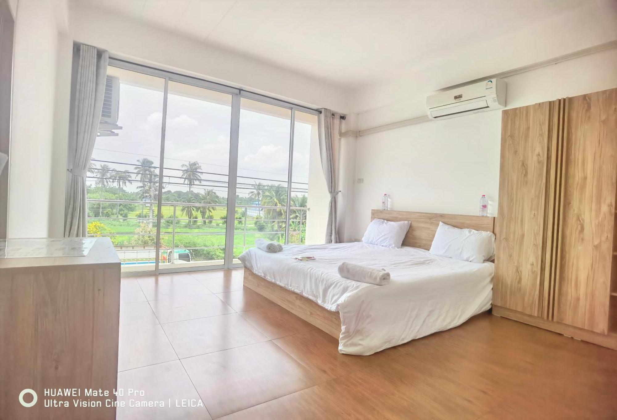 فندق 115 Townhouse Ban Khlong Krang المظهر الخارجي الصورة