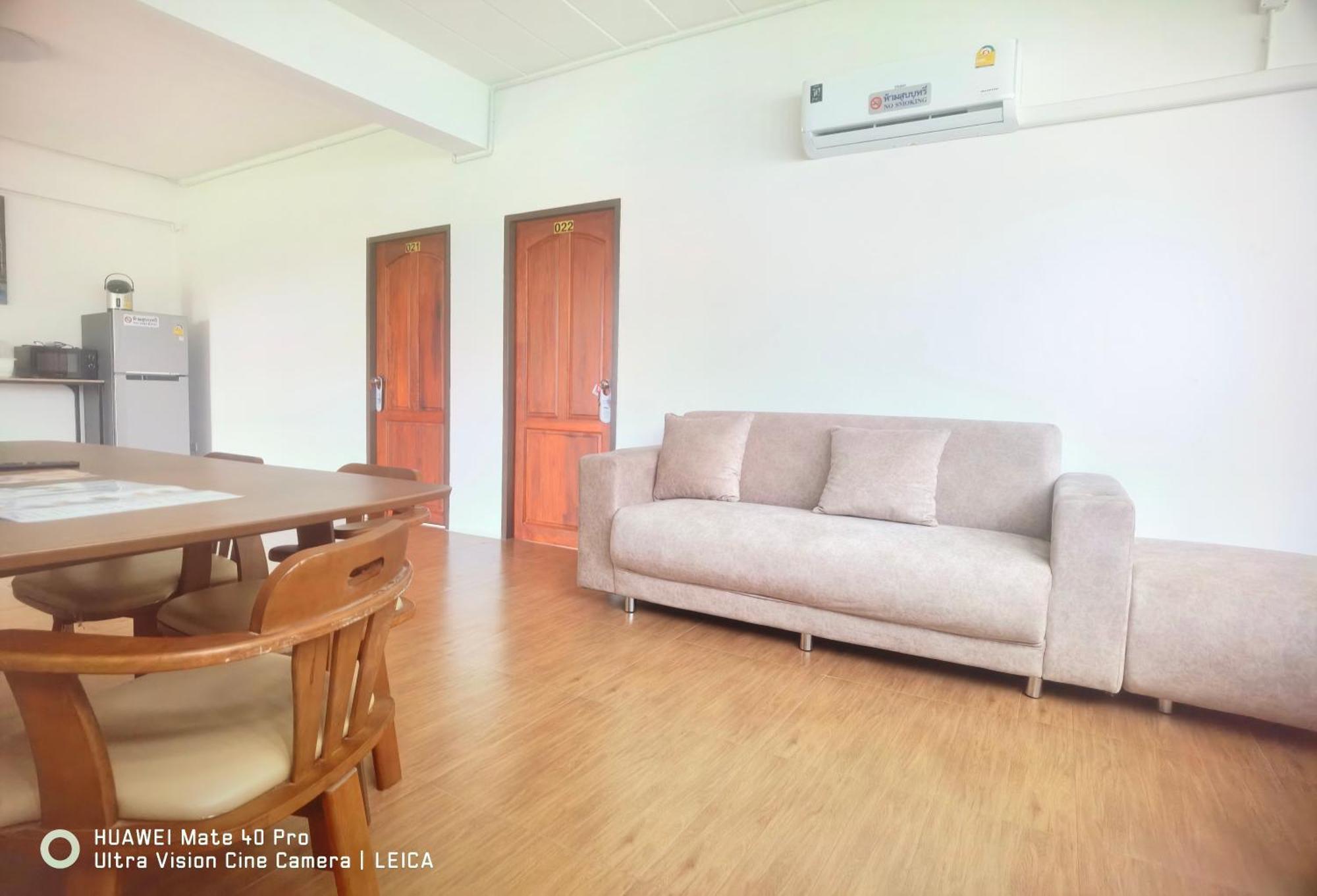 فندق 115 Townhouse Ban Khlong Krang المظهر الخارجي الصورة