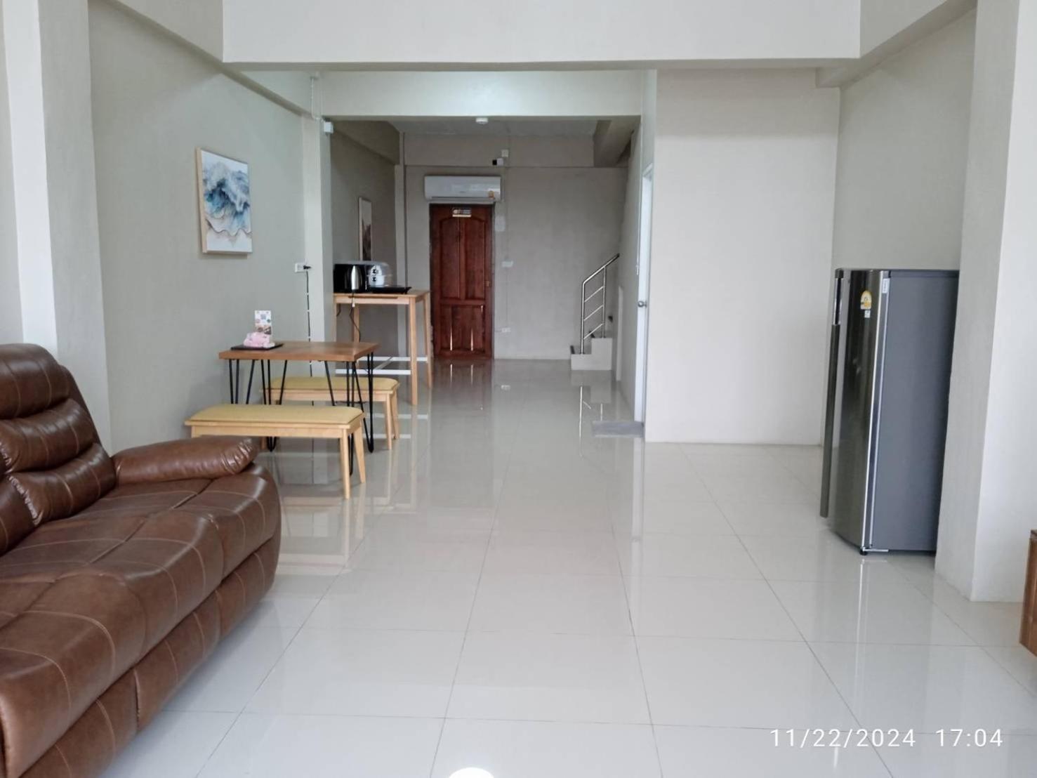 فندق 115 Townhouse Ban Khlong Krang المظهر الخارجي الصورة